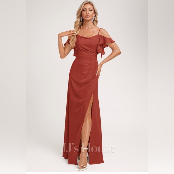 Elegant rust colored dress - Picture 5 of 5